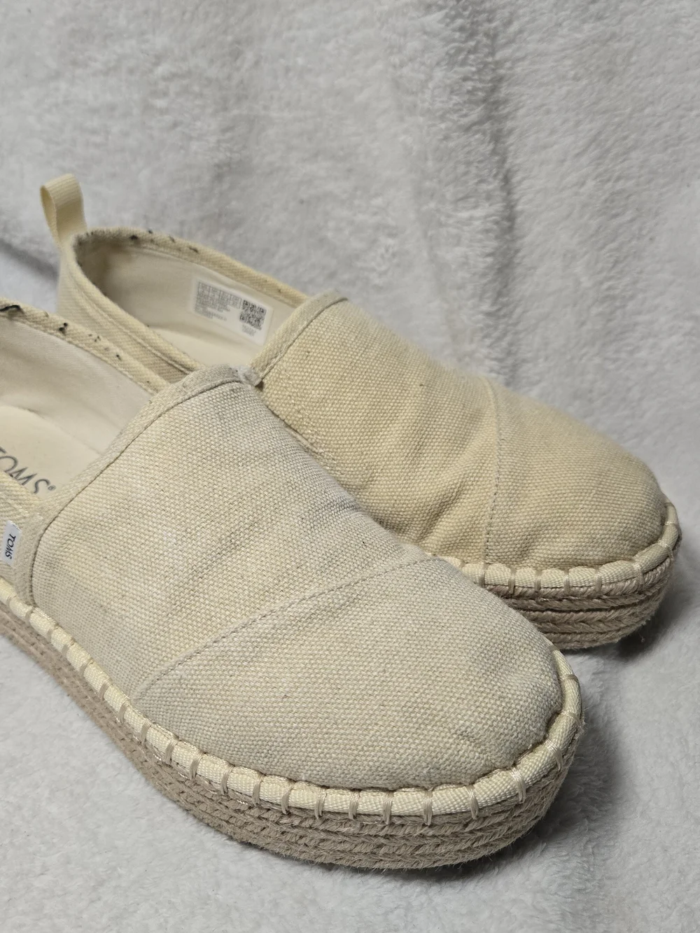 Toms Women’s Natural Canvas Espadrilles in Cream
